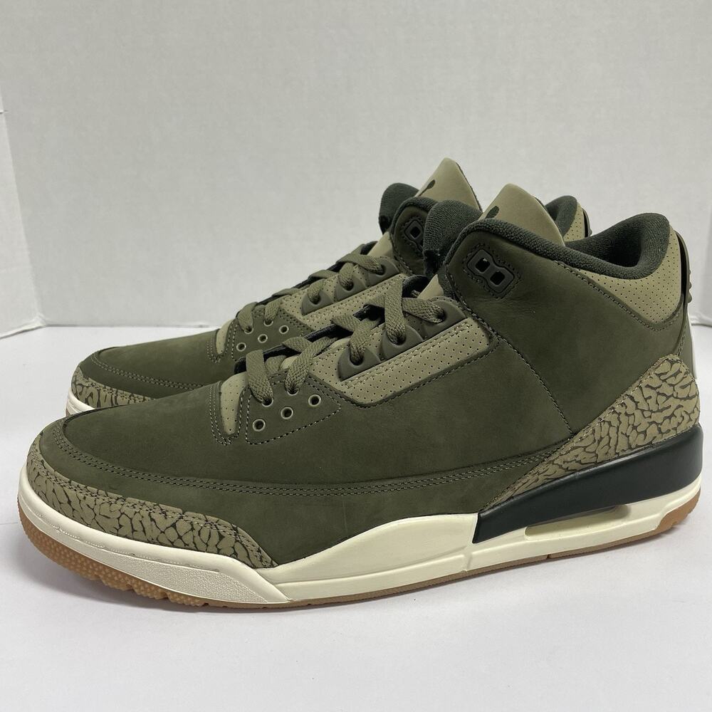 Air Jordan 3 Retro Family Affair DN3707 202 Size 12 Army Green Gum Bottom Olive